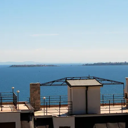 Saint Tatyana Hotel *